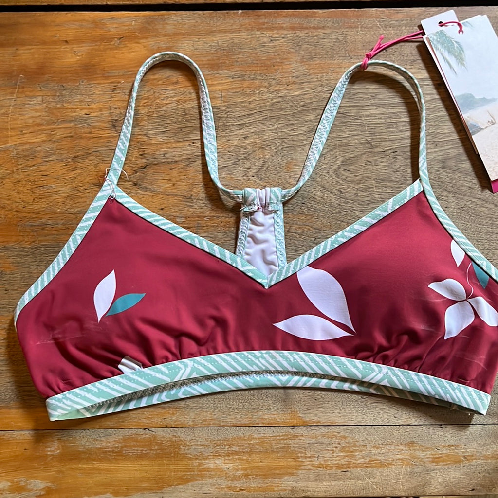 Carve Designs Catalina Top Red Oasis