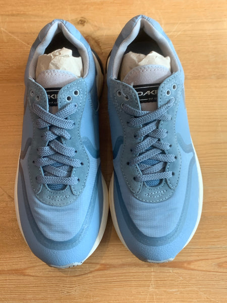 **Limited** Dakine Women's GROOVE Sneakers